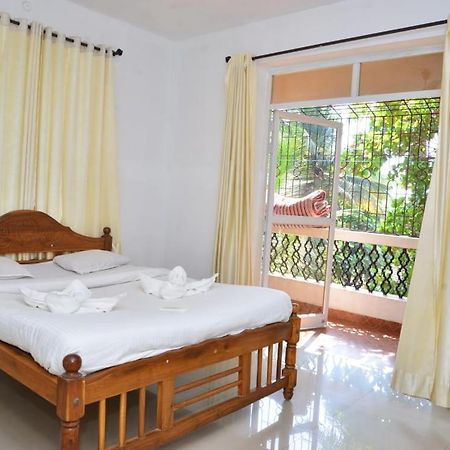 Cliff Heaven 2 Bhk Ac Apartment Orlim Exterior photo